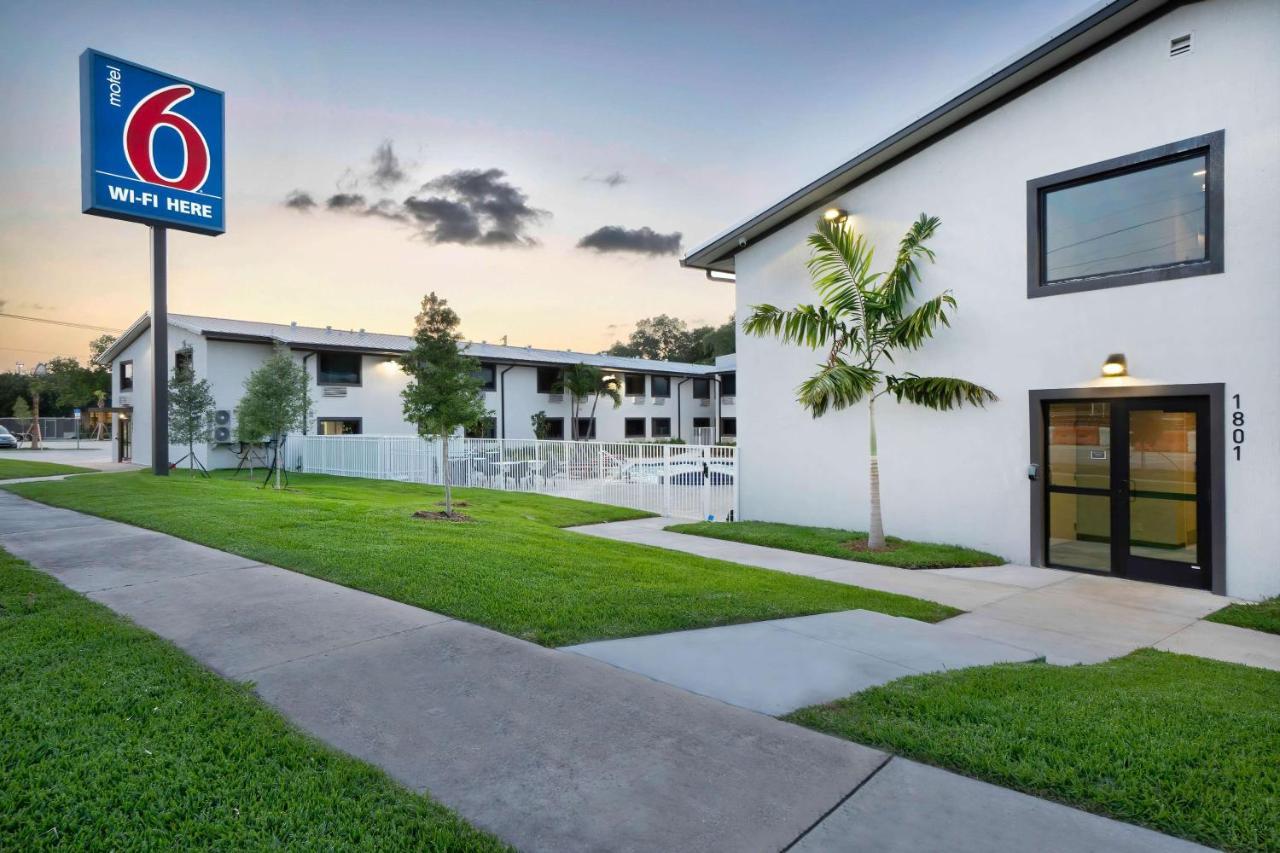 Motel 6-Fort Lauderdale, Fl المظهر الخارجي الصورة